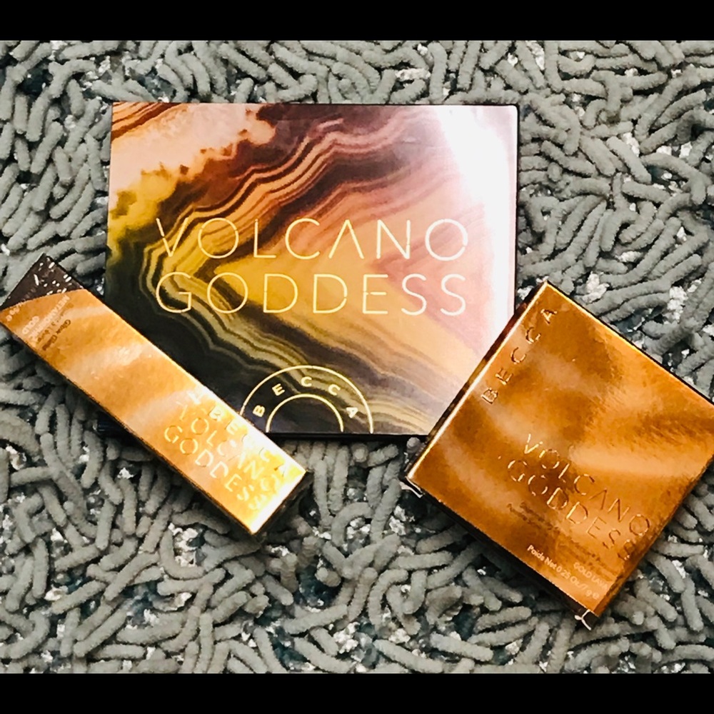 Becca Volcano Goddess Bundle - Picture 1 of 7